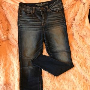 American Eagle High Rise jeans
